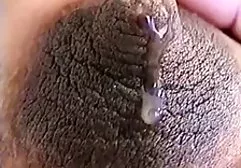 Sexy junge schwarze deutschsprachige sexvideos kostenlos Frau liebt harten Oralsex und Sperma