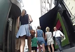 Zwei aufgeblasene Bisexuelle streicheln ihre Zunge und ficken kostenlose pornos zum anschauen eine Brünette