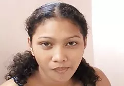 Ein heißer, junger gratis sexfilme ipad Brasilianer fickt eine vollbusige, mollige Tante mit einer haarigen Muschi. Zum Aufwärmen leckte er ihre pelzige Muschi und ließ dann seine Freundin ins Geschäft, die nicht nur in ihre Muschi eindrang, sondern auch in ein enges kleines Anal