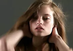 Es ist unmöglich, nicht geil zu werden, wenn man sich diese großartigen Formen ansieht, sie geile sex filme gratis sind geschaffen, um sie mit einem Freund für ein Paar hart zu ficken
