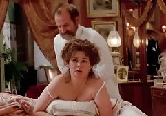 Reife youtube gratis sexfilme vollbusige Frau fickt sich mit einem schwarzen Gummischwanz
