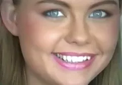 Guys Double kostenlos teenpornos drang in die Blondine ein und goss Sperma in ihre Löcher