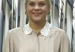 Große Brüste kostenlose pornos zum gleich ansehen sexy Blondine saugt eine Menge Schwänze und schluckt Sperma