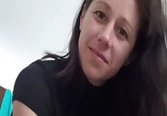 Die Hure hat gute Beine, besonders Tätowierungen in Form pornoclips kostenlos von Strumpfhaltern und anderen Monogrammen, die unter den Rock gehen