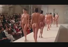 Die Kinder tranken Champagner und wurden mit kostenlos sexvideos sehen einem netten Kerl anal gefickt